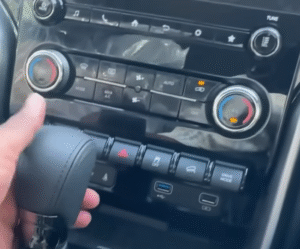 Mahindra scorpio N climate control